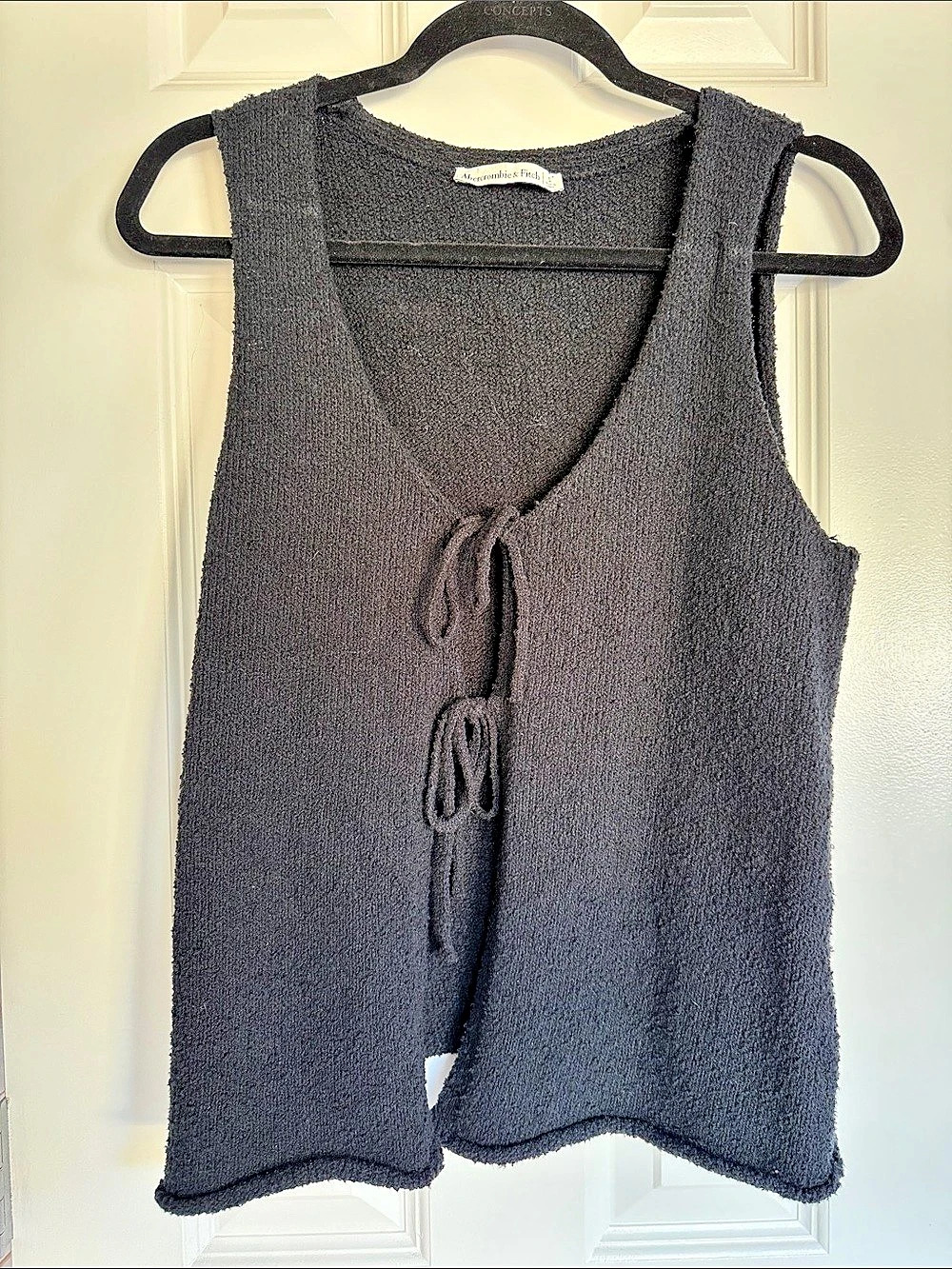 Abercrombie & Fitch Tie-Front V-Neck Sweater Vest Black Small